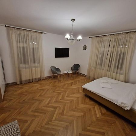 בראשוב Crisan Residence - Vila Crisan מראה חיצוני תמונה