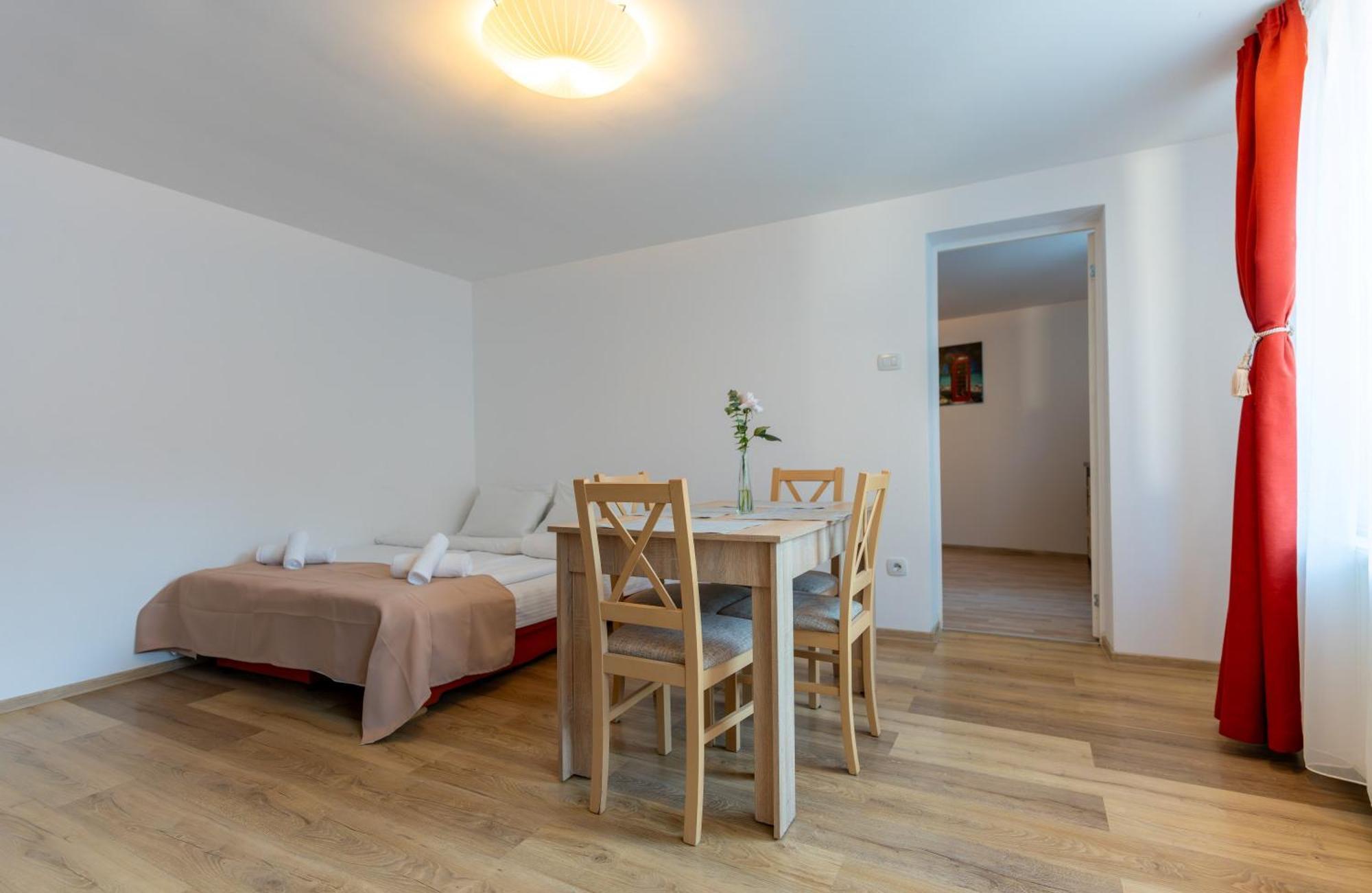 בראשוב Crisan Residence - Vila Crisan מראה חיצוני תמונה
